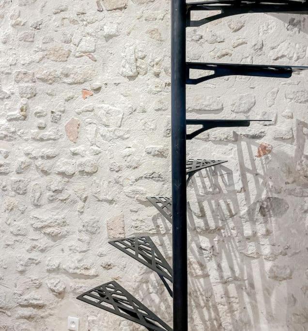 26*galerie*commerce*arles Centre Appartement *