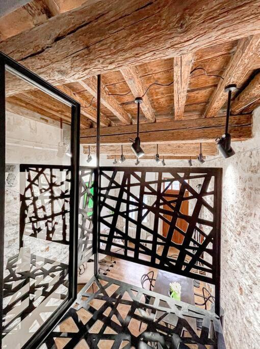 26*galerie*commerce*arles Centre Appartement Arles